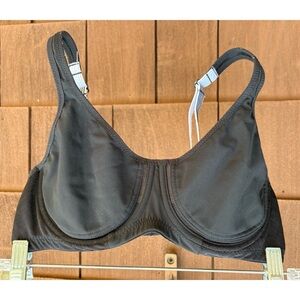 Lululemon Black Women's full coverage Underwire Bra b/c cup